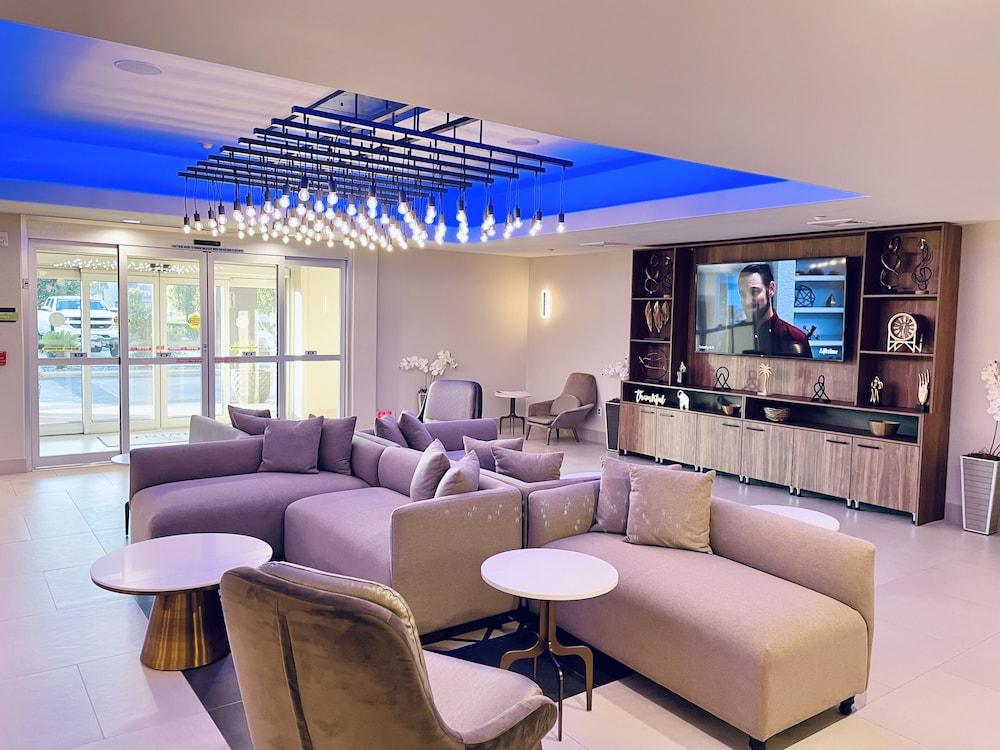 La Quinta By Wyndham Port Arthur Esterno foto