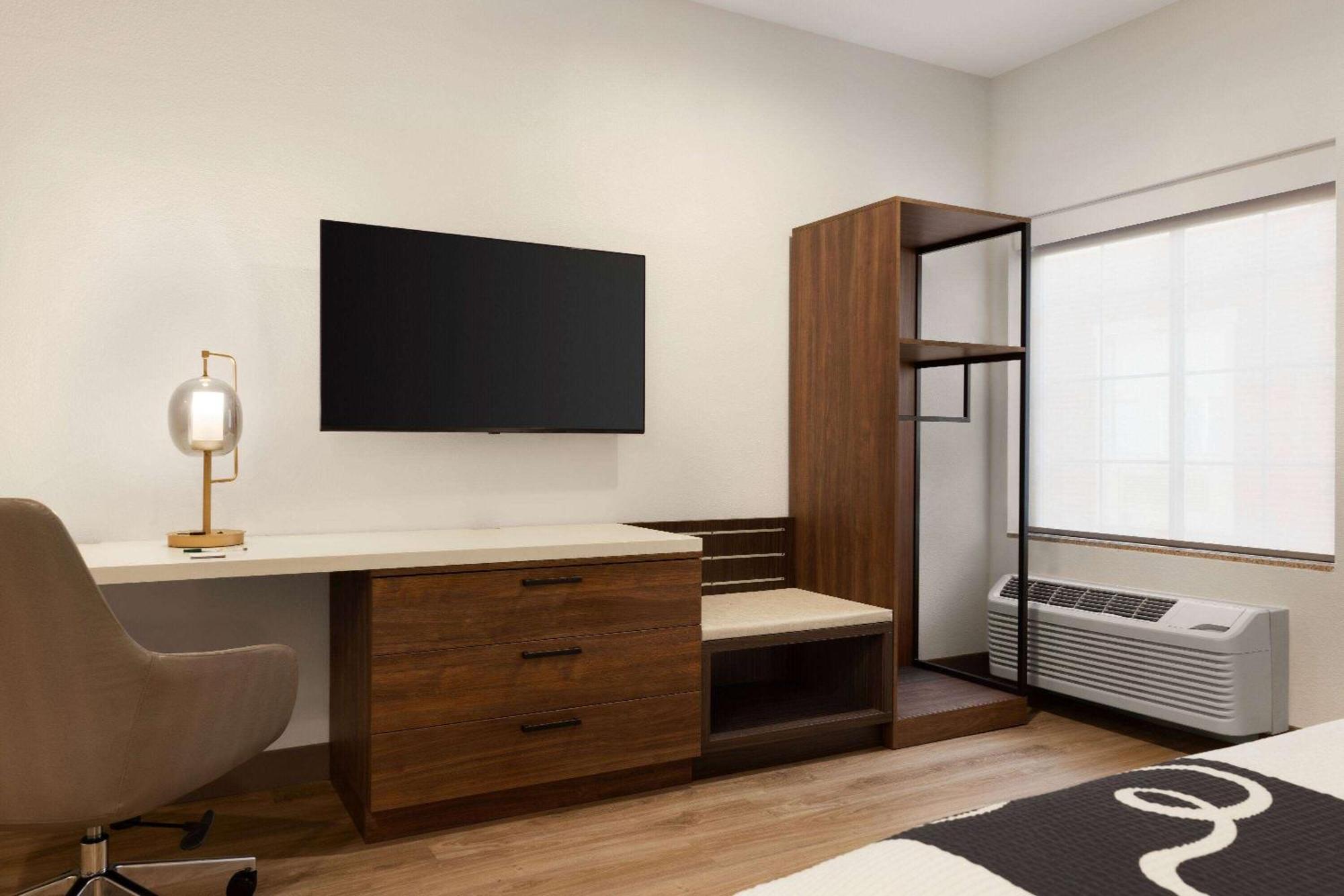 La Quinta By Wyndham Port Arthur Esterno foto